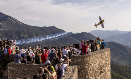 Arranca el Festival Internacional del Aire (FIA) El Yelmo, en la Sierra de Segura